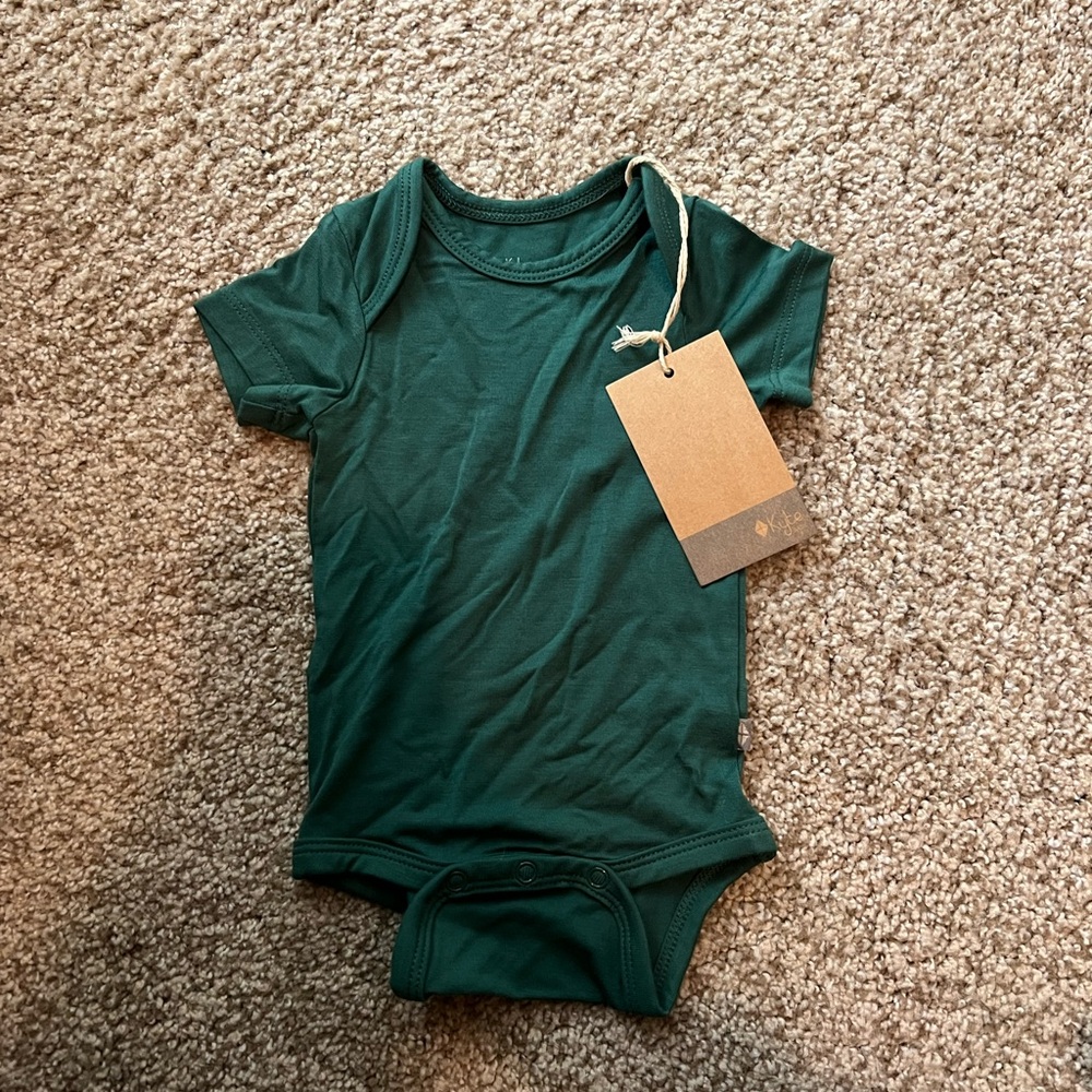 Kyte Baby Bodysuit—Emerald